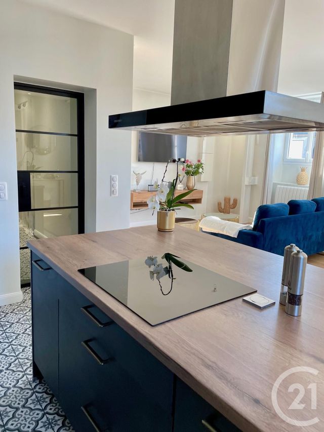 Appartement F3 &agrave; louer - 3 pi&egrave;ces - 86,57 m2 - Compiegne - 60 - PICARDIE