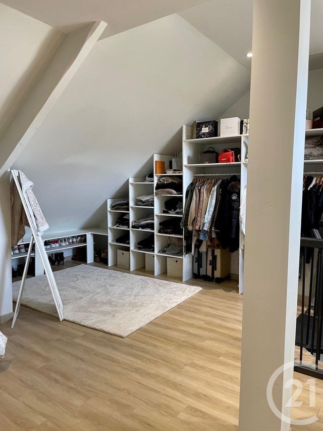 Appartement F3 &agrave; louer - 3 pi&egrave;ces - 86,57 m2 - Compiegne - 60 - PICARDIE