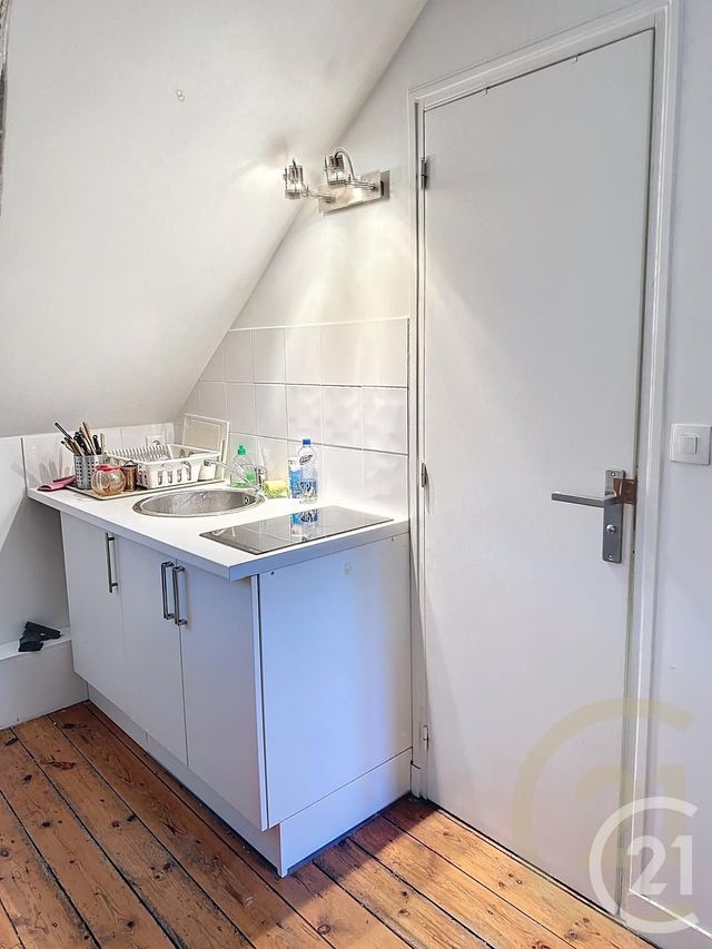 Appartement F1 &agrave; louer - 1 pi&egrave;ce - 24,81 m2 - Compiegne - 60 - PICARDIE