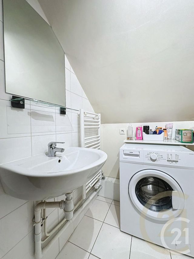 Appartement F1 &agrave; louer - 1 pi&egrave;ce - 24,81 m2 - Compiegne - 60 - PICARDIE