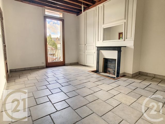 Maison &agrave; louer - 8 pi&egrave;ces - 156 m2 - Compiegne - 60 - PICARDIE