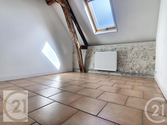 Maison &agrave; louer - 8 pi&egrave;ces - 156 m2 - Compiegne - 60 - PICARDIE