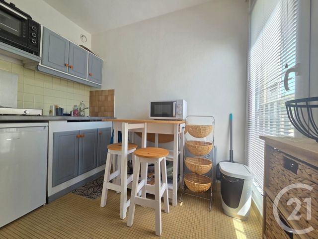Appartement Studio &agrave; louer - 1 pi&egrave;ce - 28,44 m2 - Compiegne - 60 - PICARDIE