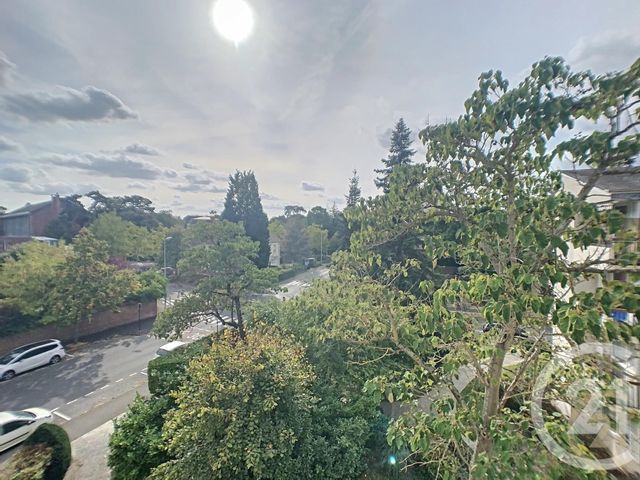Appartement F1 &agrave; louer - 1 pi&egrave;ce - 36,77 m2 - Compiegne - 60 - PICARDIE