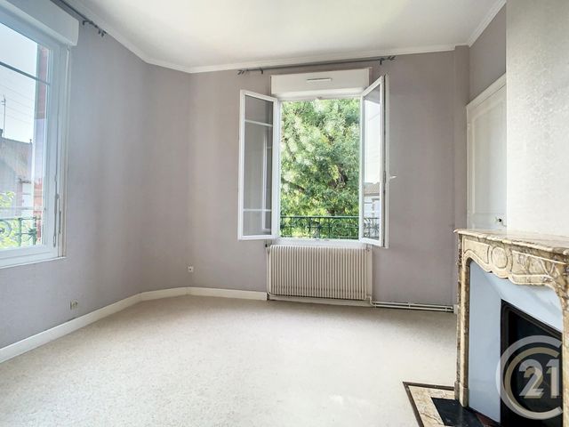 Appartement F1 bis &agrave; louer - 2 pi&egrave;ces - 35,14 m2 - Compiegne - 60 - PICARDIE