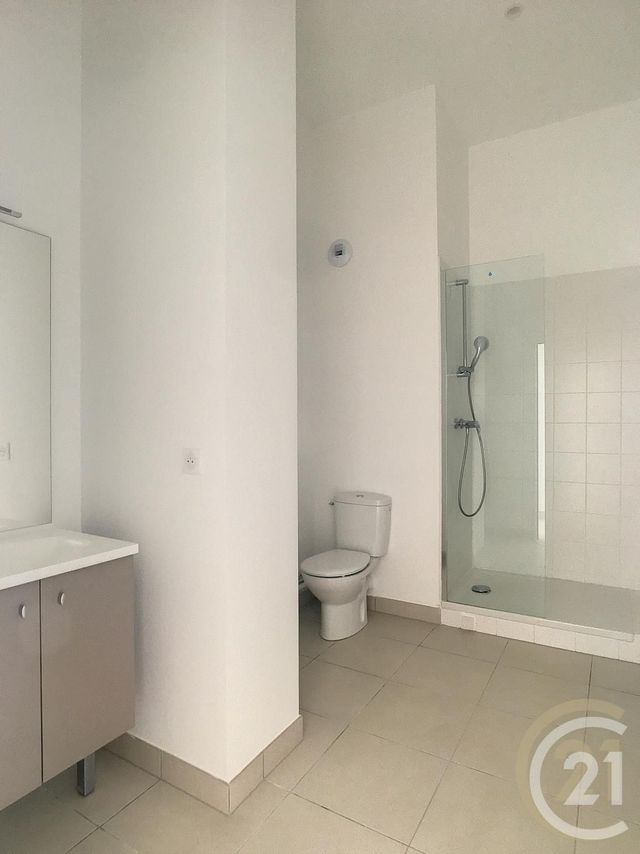 Appartement F2 &agrave; louer - 2 pi&egrave;ces - 52,05 m2 - Compiegne - 60 - PICARDIE