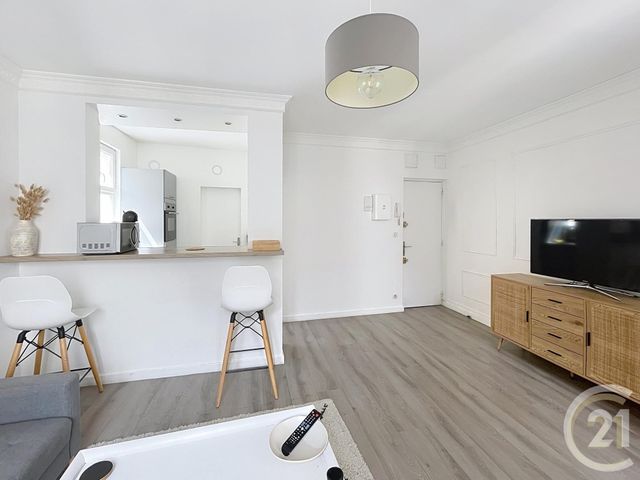 Appartement F2 &agrave; louer - 2 pi&egrave;ces - 38,02 m2 - Compiegne - 60 - PICARDIE