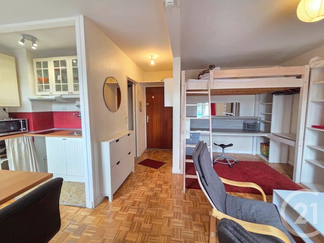 Appartement Studio &agrave; louer - 1 pi&egrave;ce - 28,24 m2 - Compiegne - 60 - PICARDIE