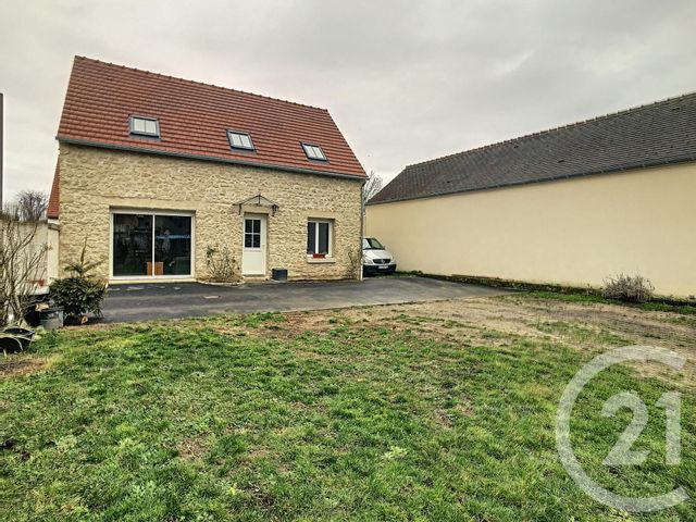 Maison &agrave; louer - 4 pi&egrave;ces - 96,40 m2 - Verberie - 60 - PICARDIE
