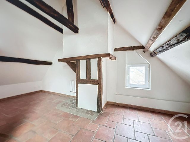 Appartement F1 &agrave; louer - 1 pi&egrave;ce - 34,35 m2 - Compiegne - 60 - PICARDIE