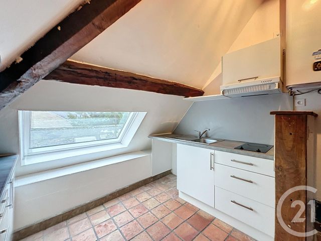 Appartement F1 &agrave; louer - 1 pi&egrave;ce - 34,35 m2 - Compiegne - 60 - PICARDIE
