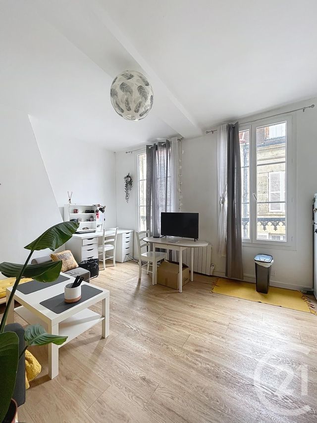 Appartement F2 &agrave; louer - 2 pi&egrave;ces - 31,15 m2 - Compiegne - 60 - PICARDIE