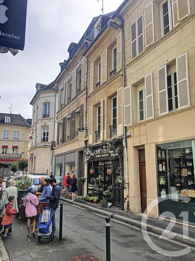 Appartement F2 &agrave; louer - 2 pi&egrave;ces - 31,15 m2 - Compiegne - 60 - PICARDIE