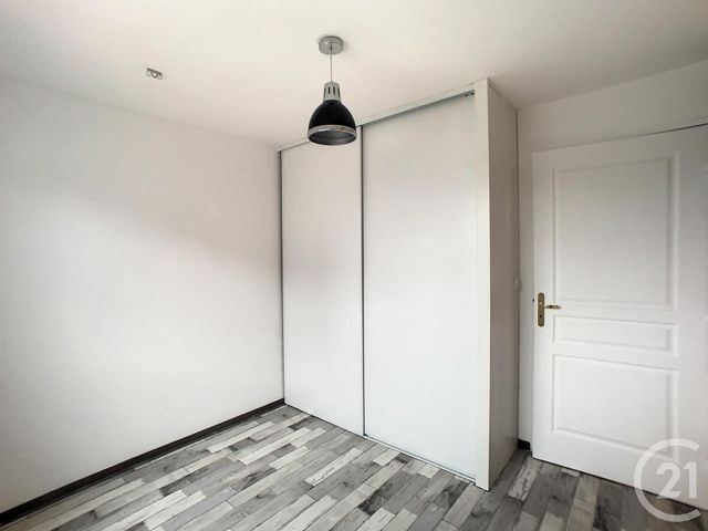Appartement F3 &agrave; louer - 3 pi&egrave;ces - 70,64 m2 - Margny Les Compiegne - 60 - PICARDIE