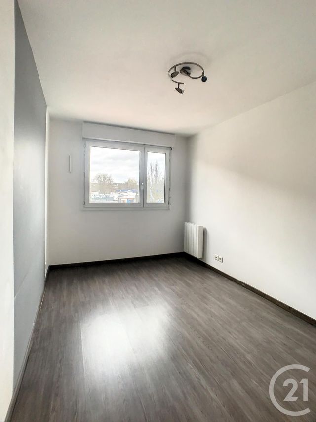 Appartement F3 &agrave; louer - 3 pi&egrave;ces - 70,64 m2 - Margny Les Compiegne - 60 - PICARDIE