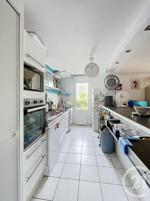 Appartement F4 &agrave; vendre - 4 pi&egrave;ces - 78,42 m2 - Margny Les Compiegne - 60 - PICARDIE