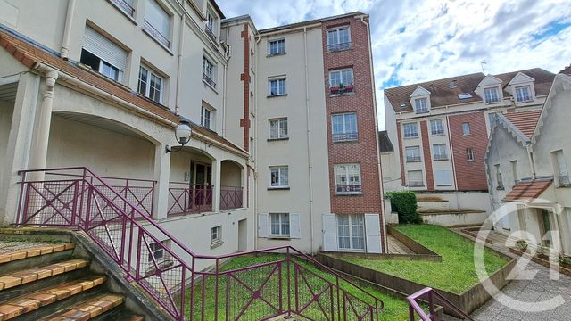 Appartement F2 &agrave; louer - 2 pi&egrave;ces - 55,73 m2 - Compiegne - 60 - PICARDIE