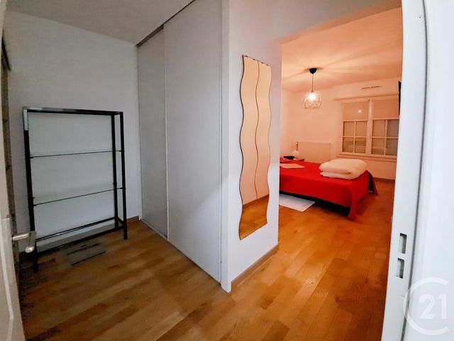 Appartement F2 &agrave; louer - 2 pi&egrave;ces - 55,73 m2 - Compiegne - 60 - PICARDIE