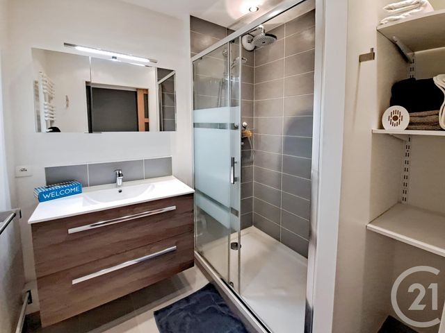 Appartement F2 &agrave; louer - 2 pi&egrave;ces - 55,73 m2 - Compiegne - 60 - PICARDIE