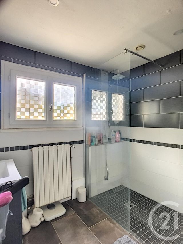 Appartement F3 &agrave; louer - 3 pi&egrave;ces - 64,59 m2 - Jaux - 60 - PICARDIE