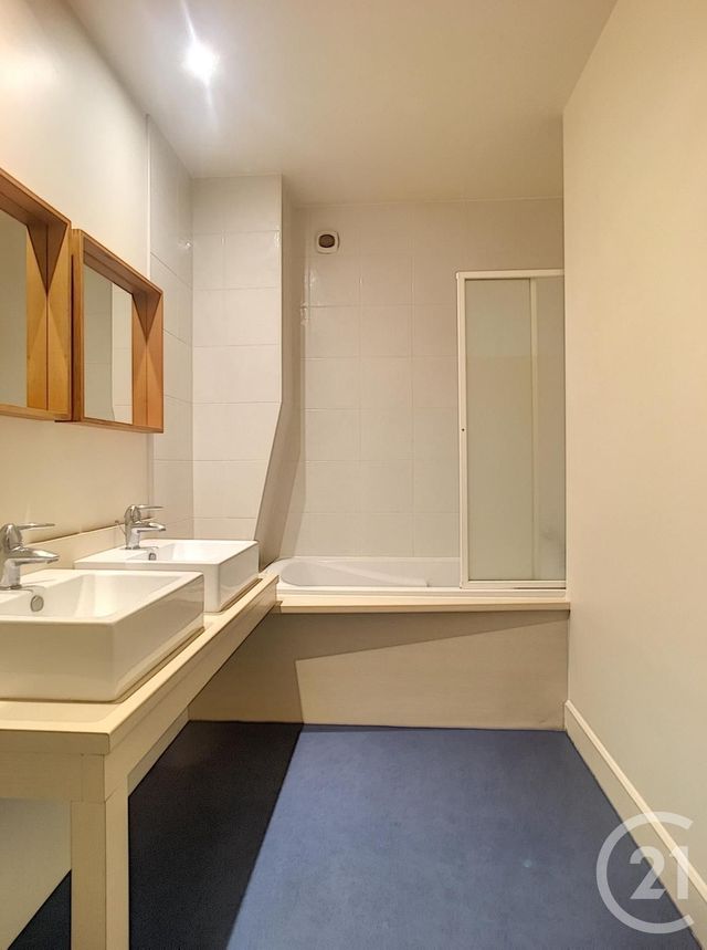 Appartement F3 &agrave; louer - 3 pi&egrave;ces - 77,04 m2 - Compiegne - 60 - PICARDIE