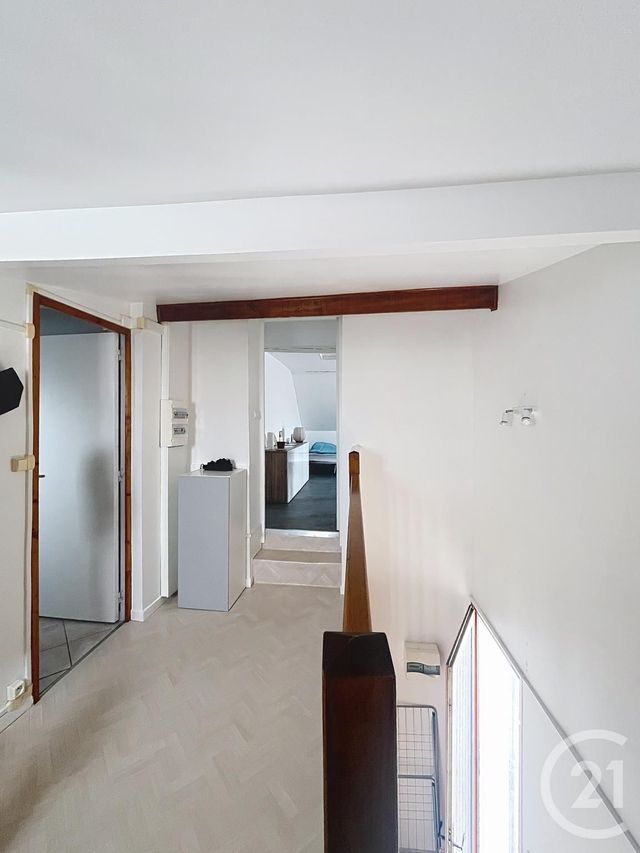 Appartement F1 &agrave; louer - 1 pi&egrave;ce - 36 m2 - Lacroix St Ouen - 60 - PICARDIE