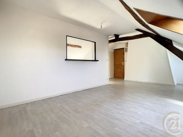 Appartement F2 &agrave; louer - 2 pi&egrave;ces - 44,94 m2 - Lacroix St Ouen - 60 - PICARDIE