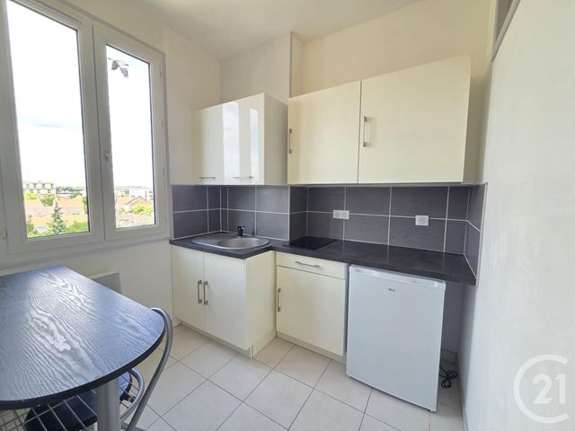 Appartement F2 &agrave; louer - 2 pi&egrave;ces - 34,43 m2 - Compiegne - 60 - PICARDIE