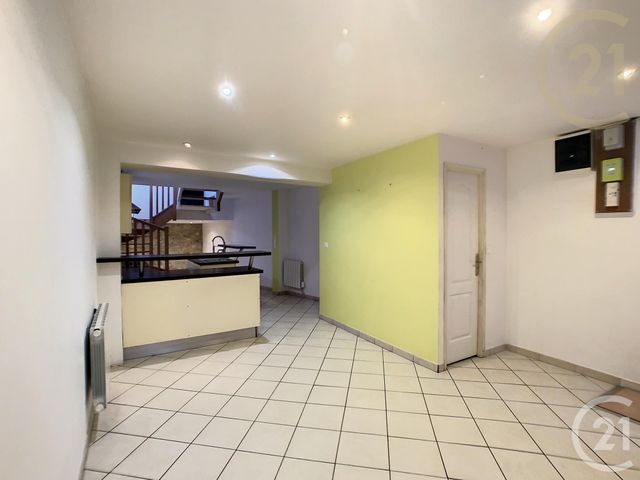 Maison &agrave; louer - 3 pi&egrave;ces - 80,21 m2 - Compiegne - 60 - PICARDIE