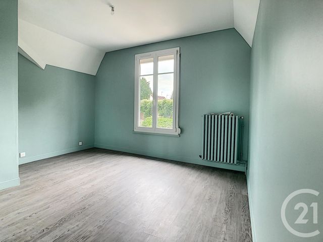 Appartement &agrave; louer - 3 pi&egrave;ces - 75 m2 - Choisy Au Bac - 60 - PICARDIE