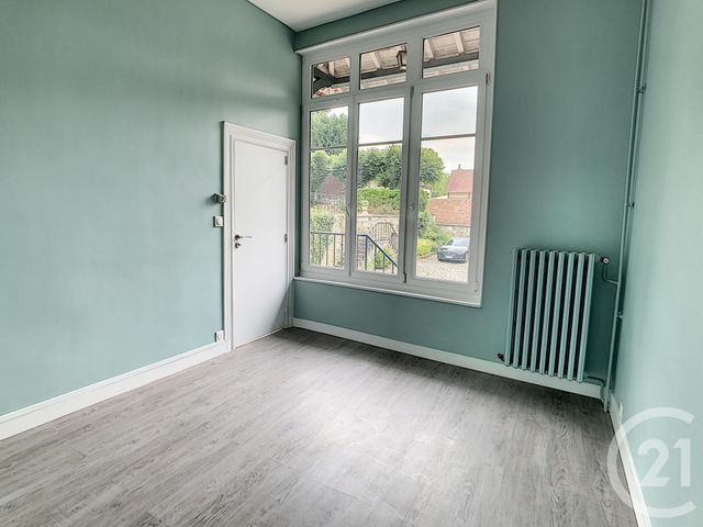 Appartement &agrave; louer - 3 pi&egrave;ces - 75 m2 - Choisy Au Bac - 60 - PICARDIE
