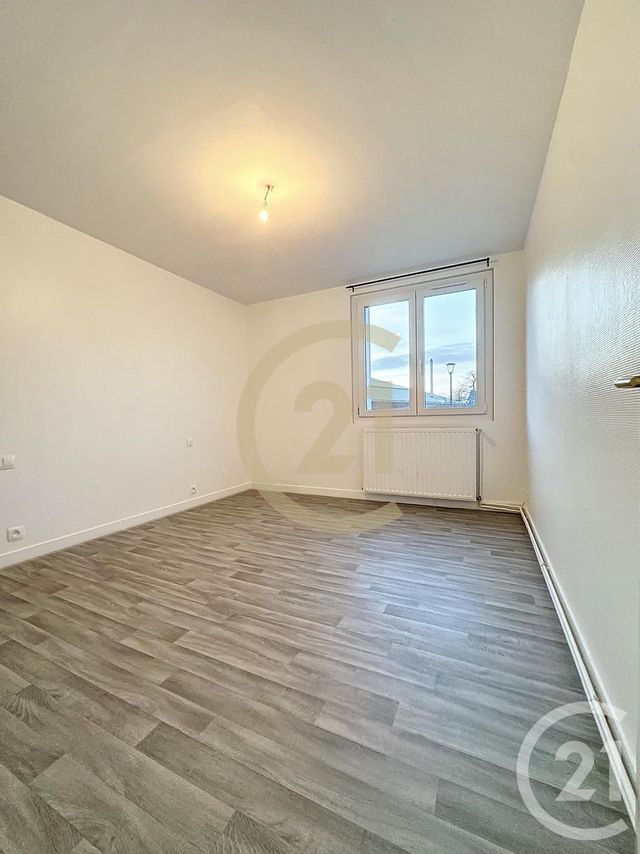 Appartement F3 &agrave; louer - 3 pi&egrave;ces - 54,51 m2 - Lacroix St Ouen - 60 - PICARDIE