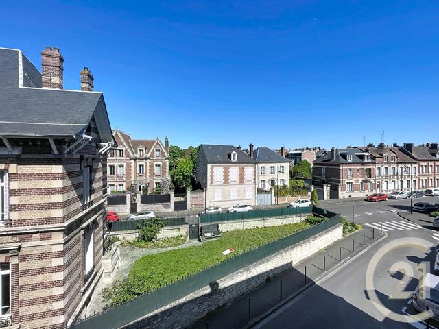 Appartement F3 &agrave; louer - 3 pi&egrave;ces - 49,90 m2 - Compiegne - 60 - PICARDIE