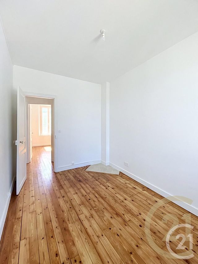 Appartement F3 &agrave; louer - 3 pi&egrave;ces - 49,90 m2 - Compiegne - 60 - PICARDIE