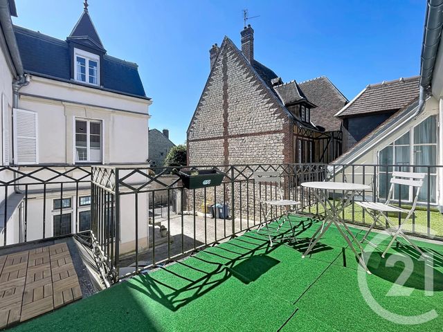 Appartement Studio &agrave; louer - 1 pi&egrave;ce - 34,45 m2 - Compiegne - 60 - PICARDIE