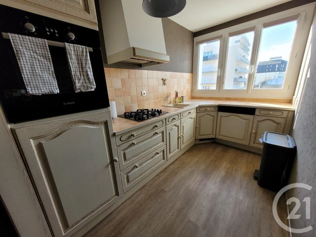 Appartement Chambre &agrave; louer - 1 pi&egrave;ce - 16,79 m2 - Compiegne - 60 - PICARDIE