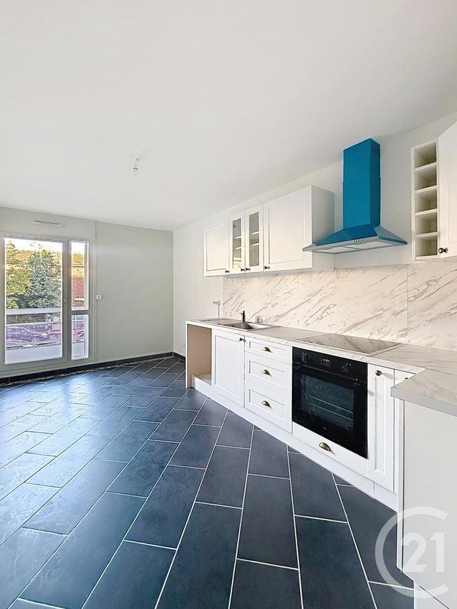 Appartement F4 &agrave; vendre - 4 pi&egrave;ces - 94,06 m2 - Margny Les Compiegne - 60 - PICARDIE