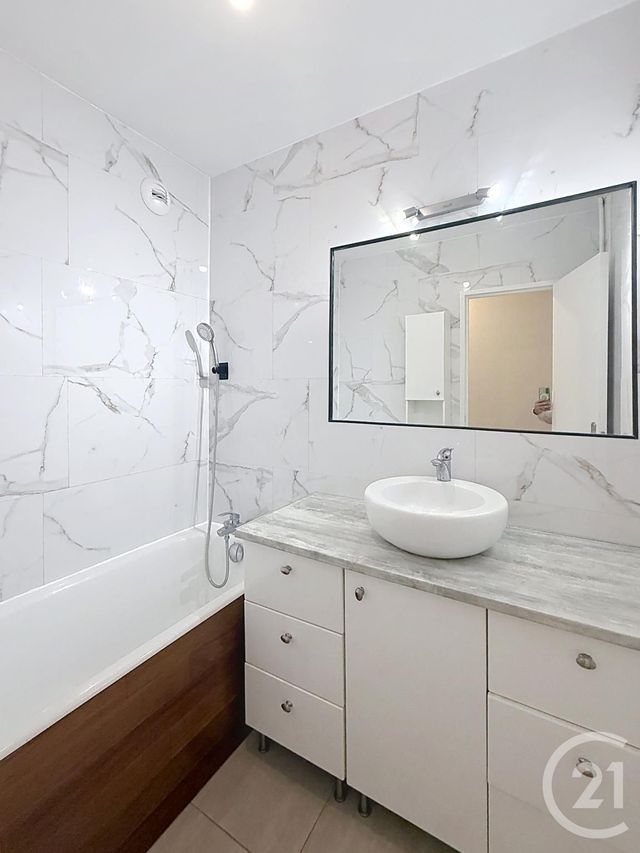 Appartement F4 &agrave; vendre - 4 pi&egrave;ces - 94,06 m2 - Margny Les Compiegne - 60 - PICARDIE