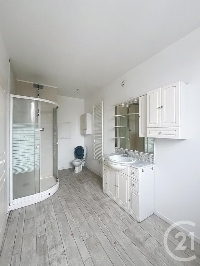 Appartement F3 &agrave; louer - 3 pi&egrave;ces - 56,32 m2 - Lacroix St Ouen - 60 - PICARDIE