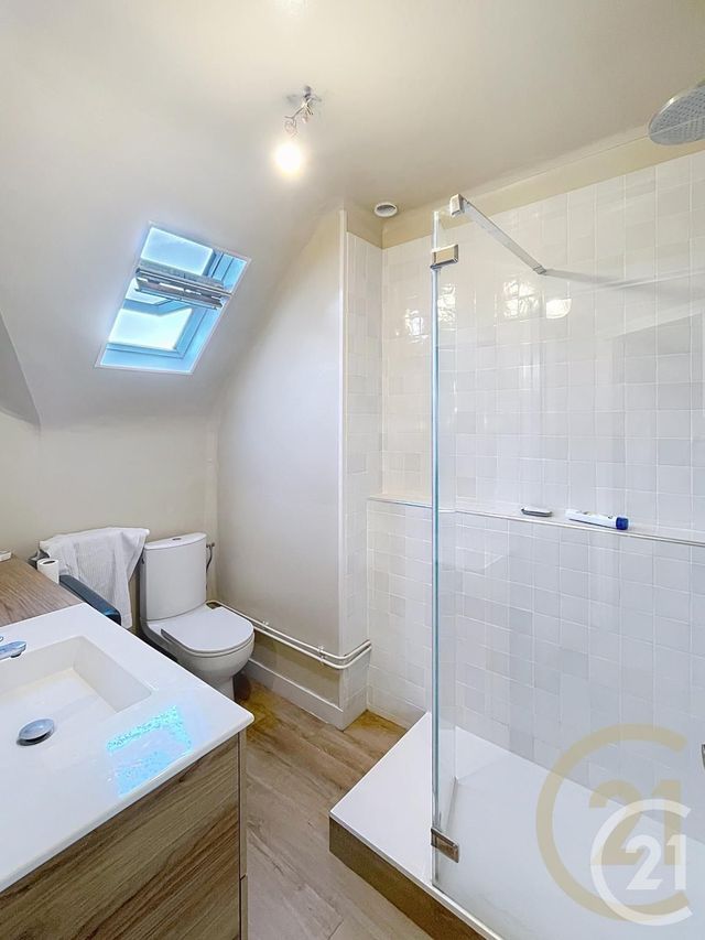 Appartement F3 &agrave; louer - 3 pi&egrave;ces - 71,24 m2 - Compiegne - 60 - PICARDIE