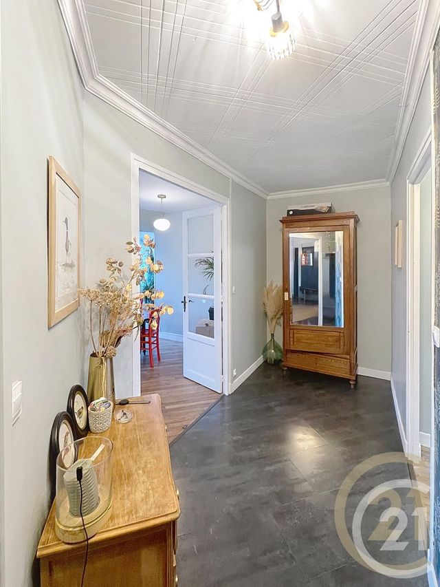 Appartement F3 &agrave; louer - 3 pi&egrave;ces - 71,24 m2 - Compiegne - 60 - PICARDIE