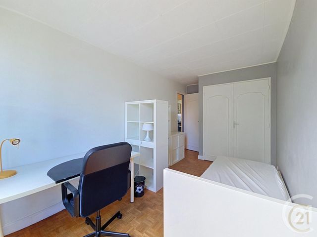 Appartement F3 &agrave; louer - 4 pi&egrave;ces - 65,65 m2 - Compiegne - 60 - PICARDIE