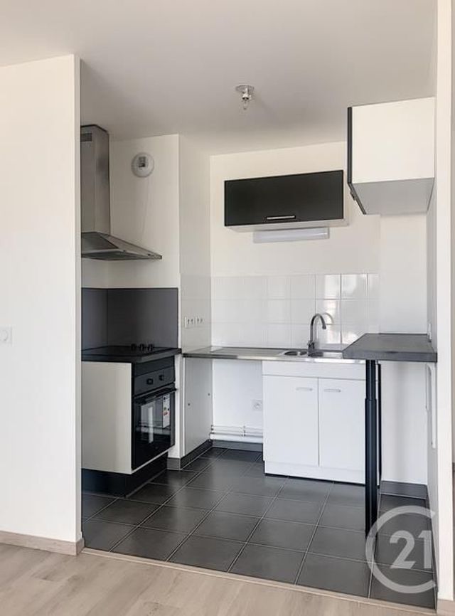 Appartement F3 &agrave; louer - 3 pi&egrave;ces - 60,05 m2 - Margny Les Compiegne - 60 - PICARDIE