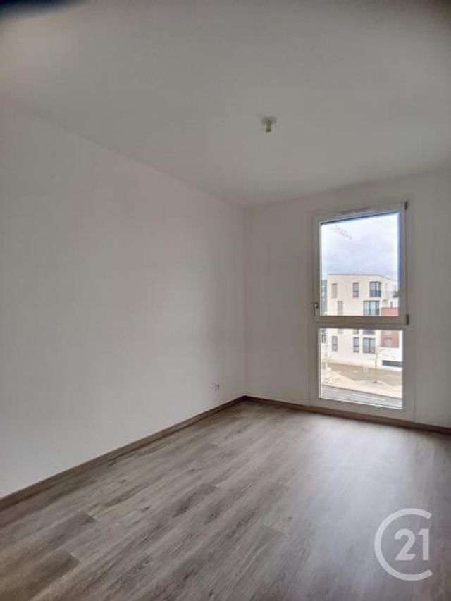 Appartement F3 &agrave; louer - 3 pi&egrave;ces - 60,05 m2 - Margny Les Compiegne - 60 - PICARDIE
