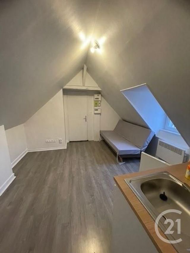 Appartement F1 &agrave; vendre - 1 pi&egrave;ce - 10,66 m2 - Compiegne - 60 - PICARDIE