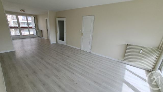 Appartement F5 &agrave; louer - 5 pi&egrave;ces - 96,97 m2 - Compiegne - 60 - PICARDIE
