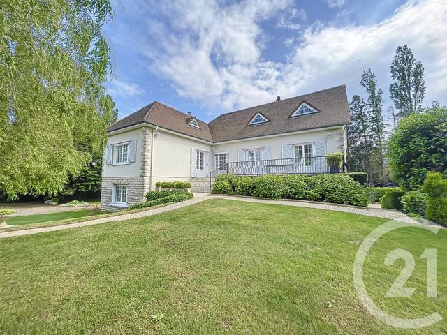 Maison à vendre - 5 pièces - 264,72 m2 - Tricot - 60 - PICARDIE