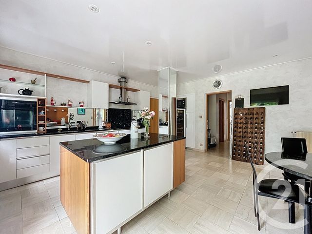 Maison à vendre - 8 pièces - 338 m2 - Villers Sur Coudun - 60 - PICARDIE