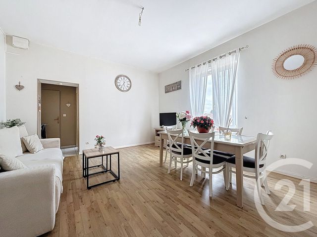 Appartement à vendre - 3 pièces - 68,36 m2 - Ressons Sur Matz - 60 - PICARDIE