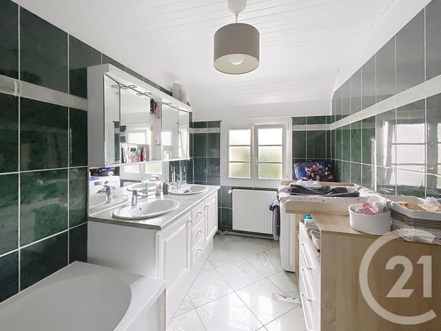 Maison à vendre - 4 pièces - 85 m2 - Vignemont - 60 - PICARDIE